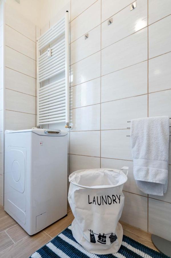 Casa Martina- Airport Free Shuttle-H24 Apartment Bergamo Exterior foto