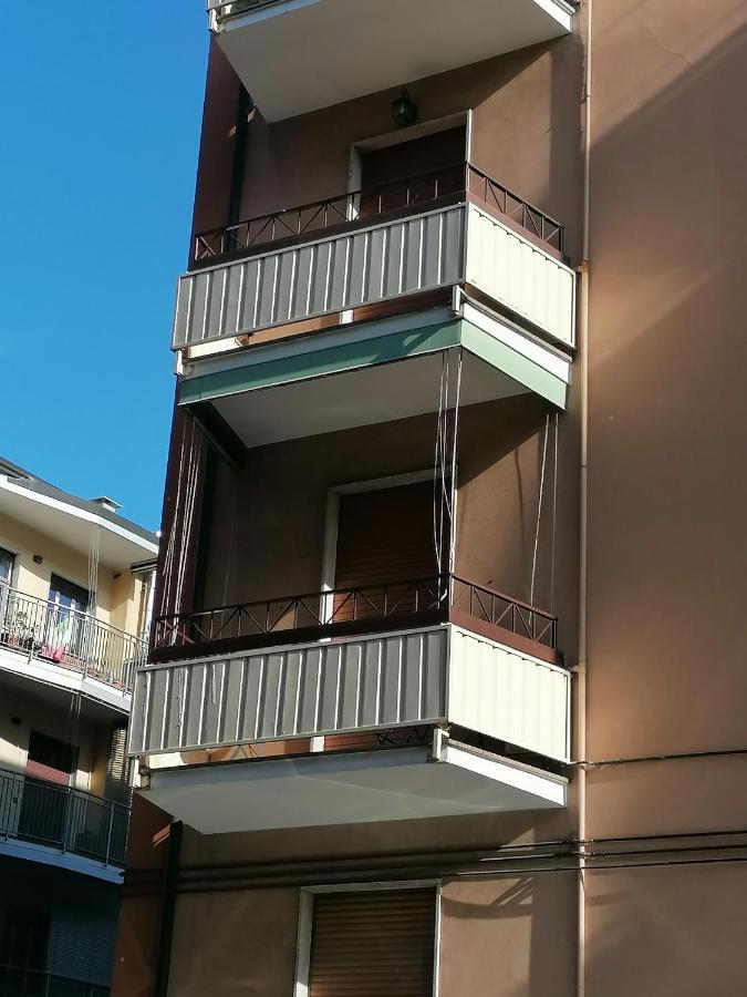 Casa Martina- Airport Free Shuttle-H24 Apartment Bergamo Exterior foto
